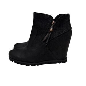 UGG Shoes Black Myrna Wedge Zipper Bootie Boots Size Women's 10 NWOT